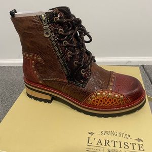 NIB Spring Step L’Artiste Rugup-BRM Boots - Size 39/8.5